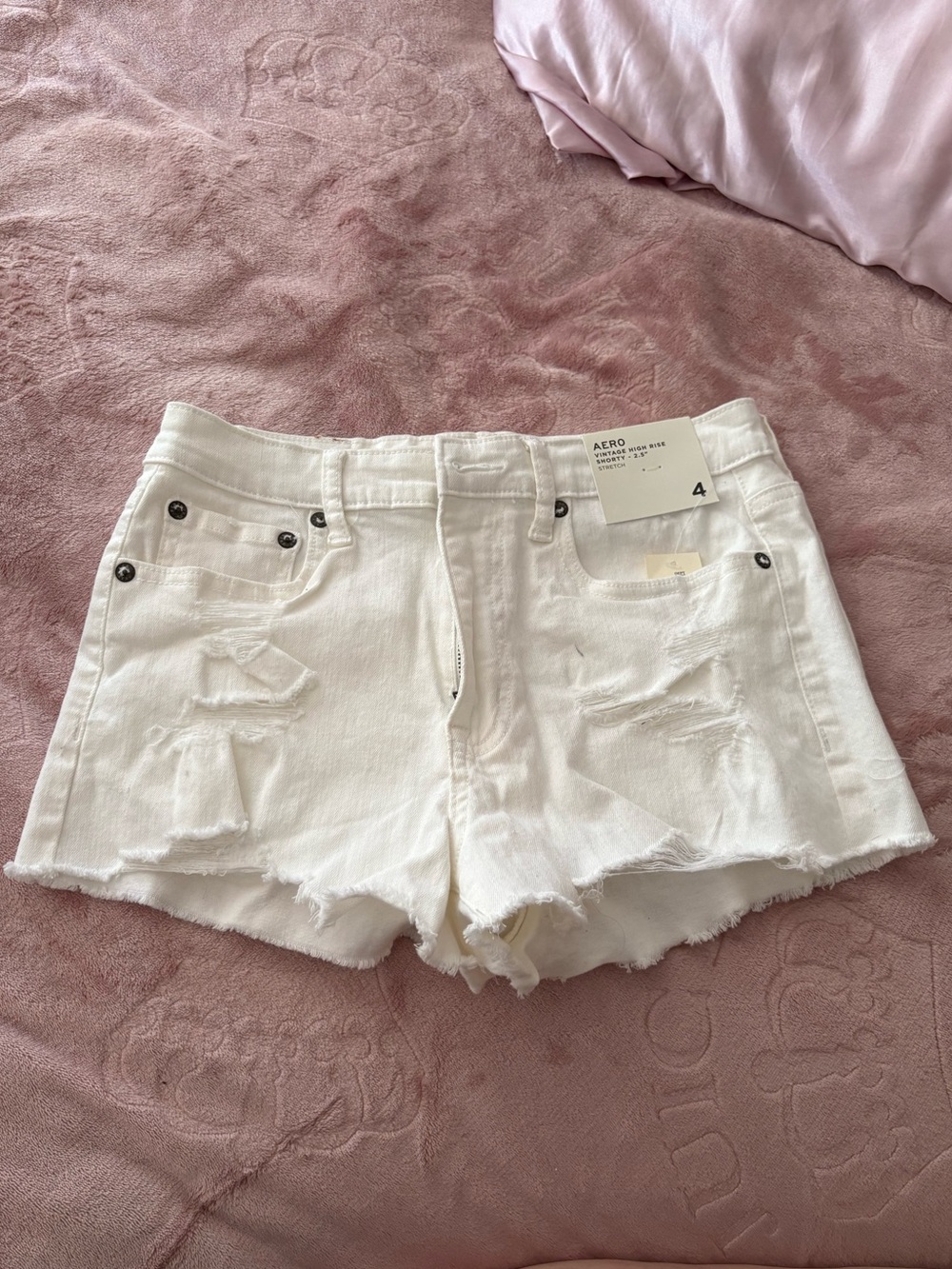 Aeropostale White High-Waist Distressed Denim Shorts new with tags - Women
